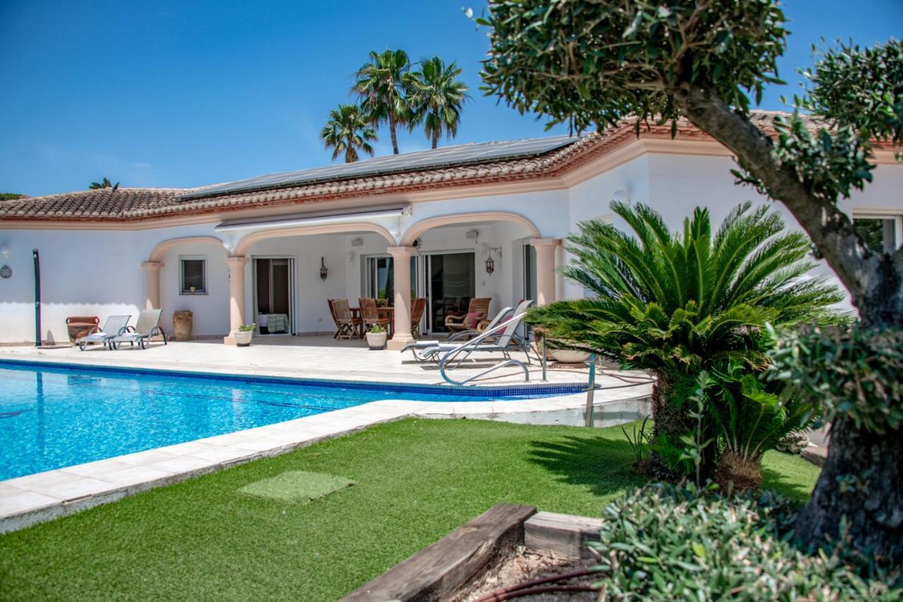 Villas Guzman - Acacias Бениса Экстерьер фото